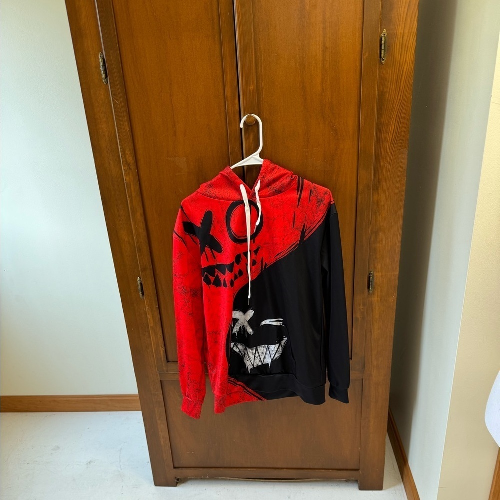 The Weekend XO mens hoodie small poly spandex